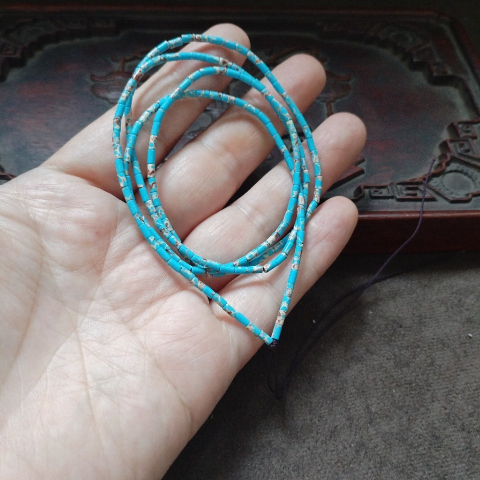 Vintage lichtblauwe microkolom - Jewelry Making Light recensie en prijs